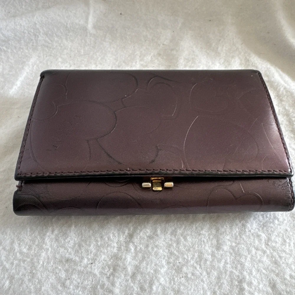 Vintage Love Cat Paris Trifold Women's‎ Wallet Burgundy Heart Embossed 3.5x5.25